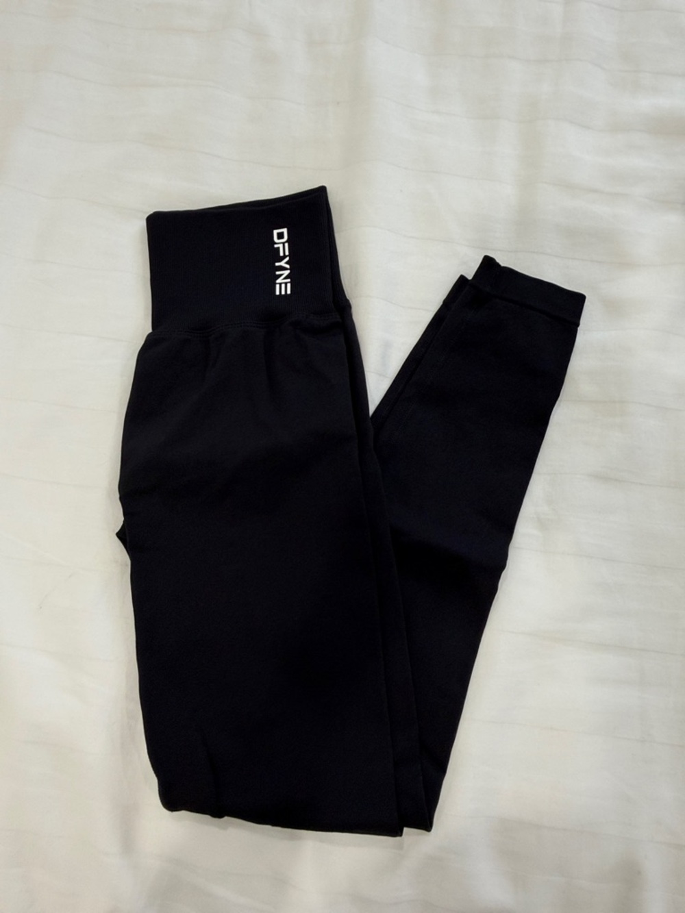 DFYNE DYNAMIC LEGGINGS — HIGH WAIST, BLACK, SIZE SMALL